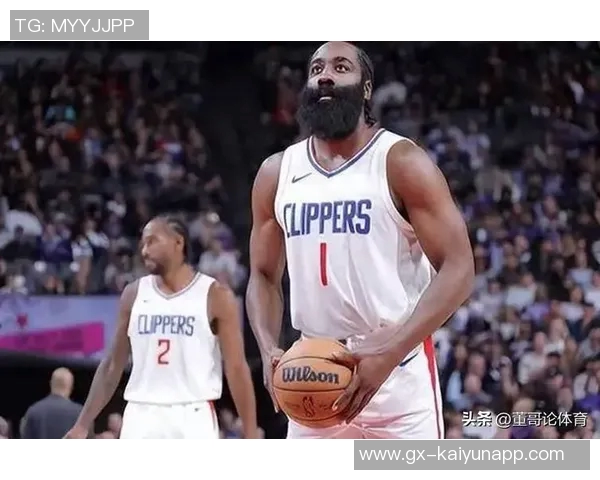 考辛斯直言快船已无希望哈登小卡球迷身份难掩球队困境 考辛斯直言快船已无希望哈登小卡球迷身份难掩球队困境