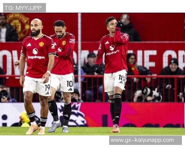 曼联面临阵容危机姆伯莫和马兹拉维将征战非洲杯